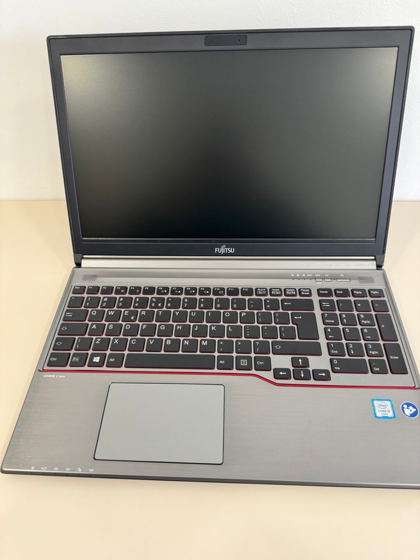Лаптоп Fujitsu Lifebook E756 Клас А